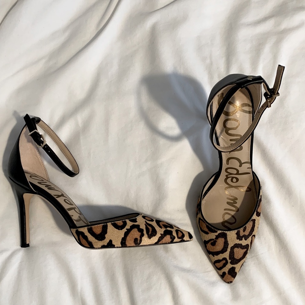 Sam Edelman Leopard Print, Point toe heels.